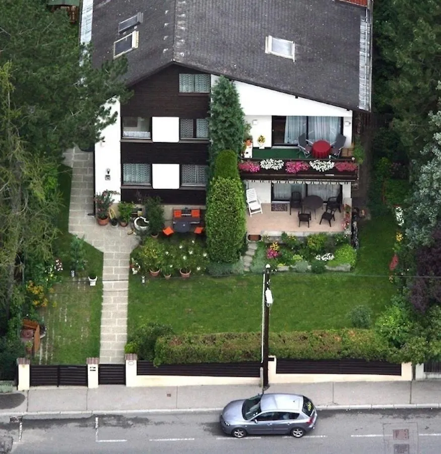 Apartment Wienerwald Im Haus Am Wiesengrund contacts